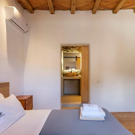 Pure Mykonos Plintri