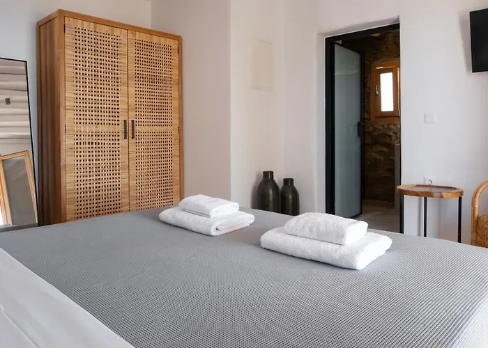 Pure Mykonos Plintri